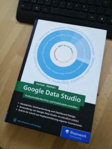 Data Studio Buch von Sascha Kertzel und Sina Mylluks